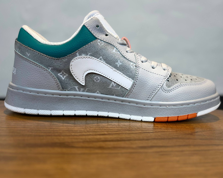 کتونی نایک ترویس اسکات رنگ طوسی